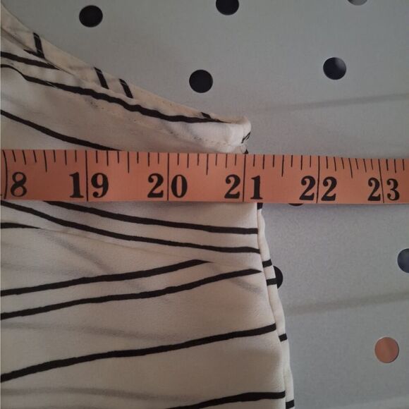 Who What Wear Tank Top Blouse Stripe Long Button Back Trendy Officecore Chic XL - Picture 8 of 9